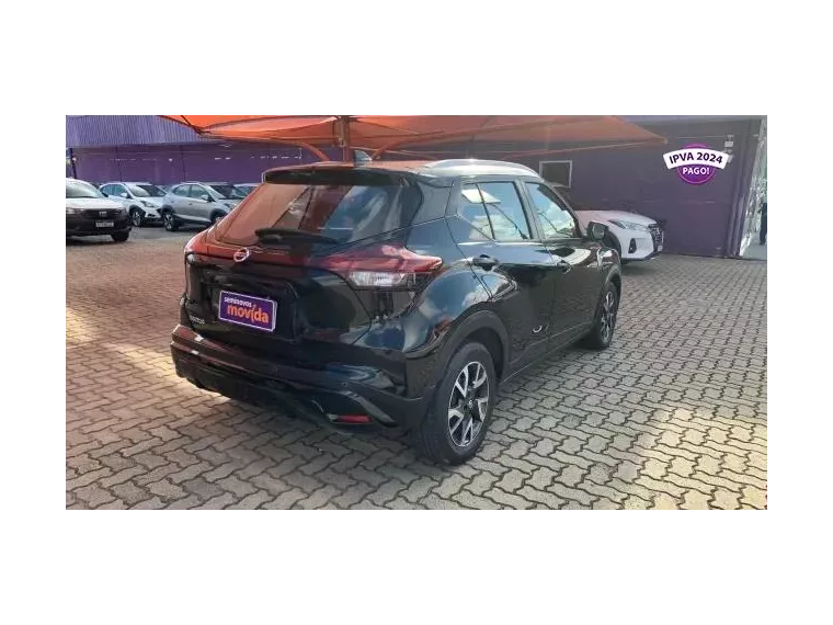 Nissan Kicks Preto 8