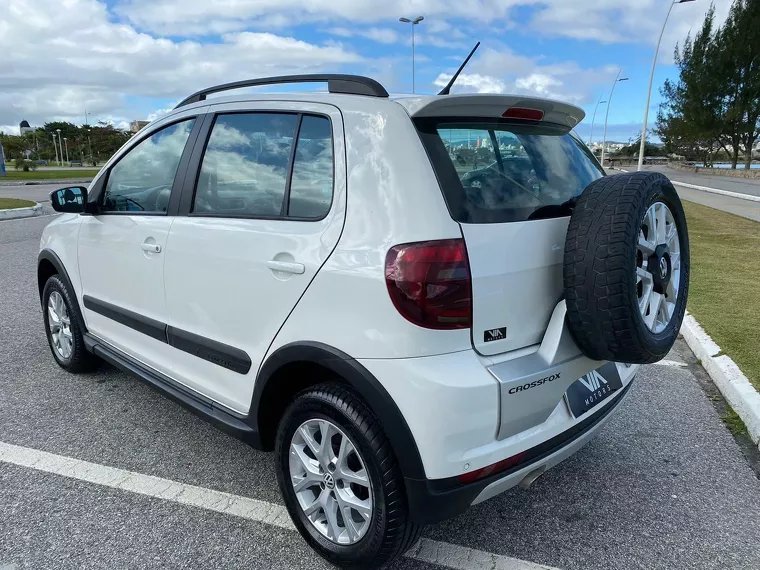 Volkswagen Crossfox Branco 10