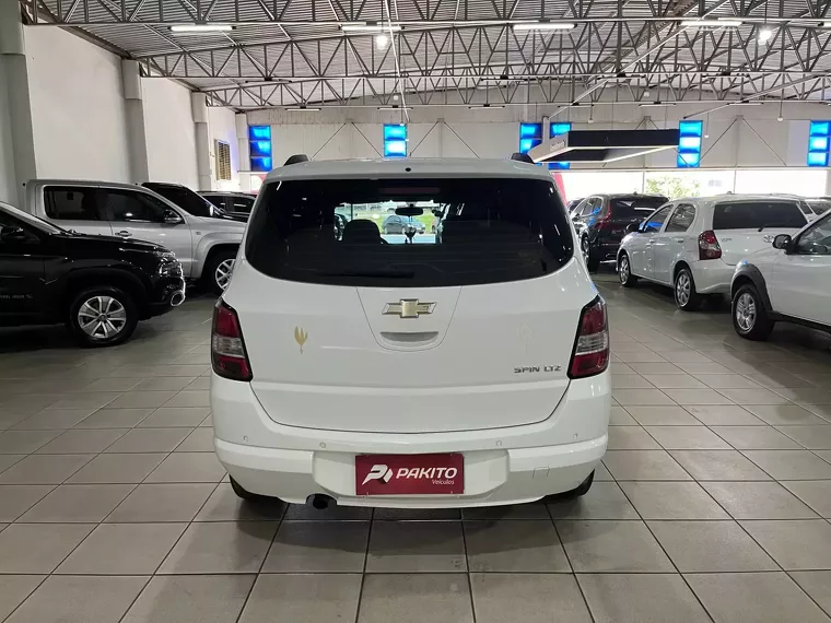 Chevrolet Spin Branco 2