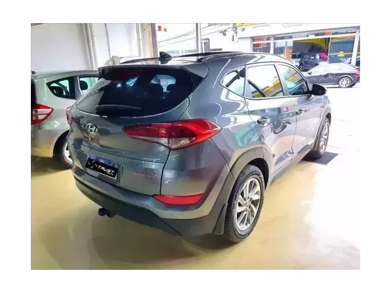 Hyundai Tucson Cinza 8