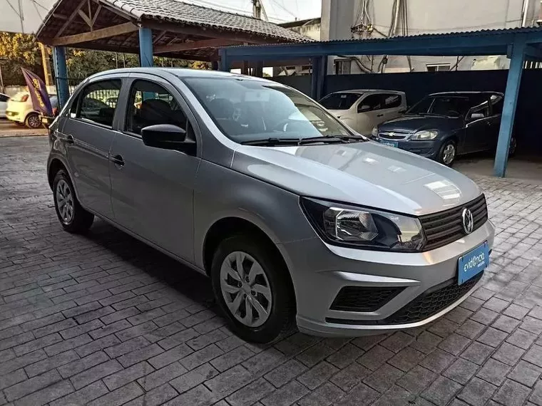 Volkswagen Gol Prata 4