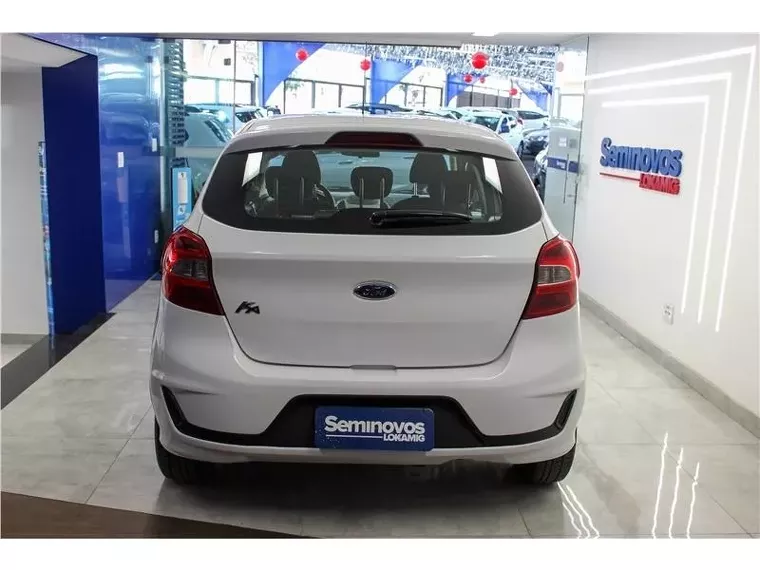 Ford KA Branco 11