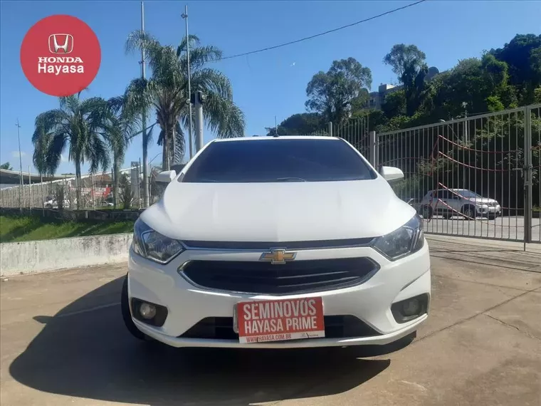 Chevrolet Prisma Branco 6