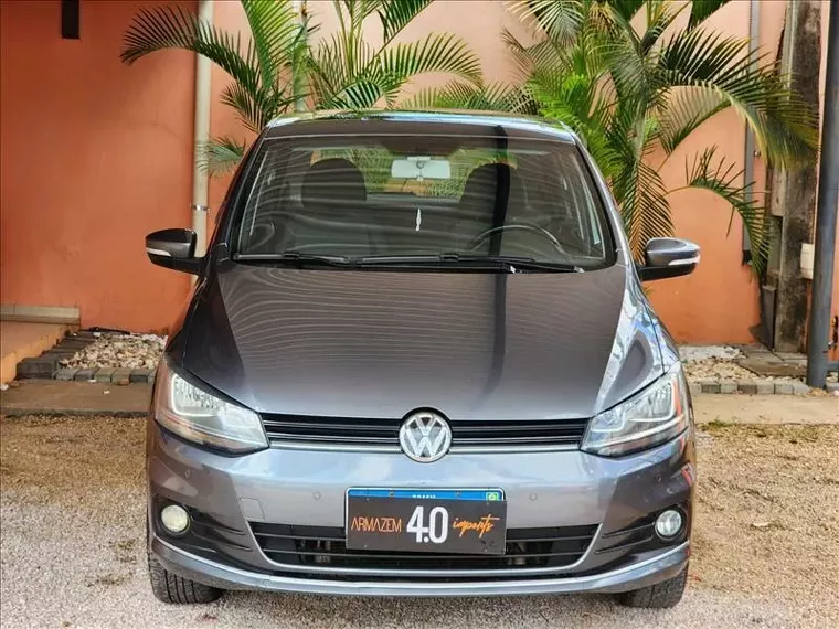 Volkswagen Fox Cinza 10