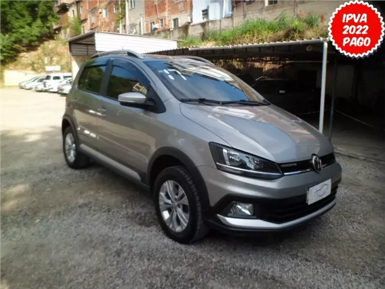 Volkswagen Crossfox Prata 2