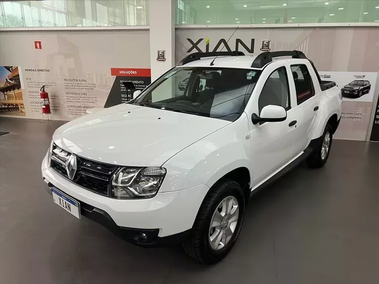 Renault Duster Oroch Branco 2