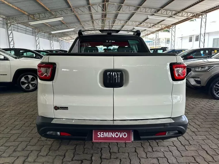 Fiat Toro Branco 8