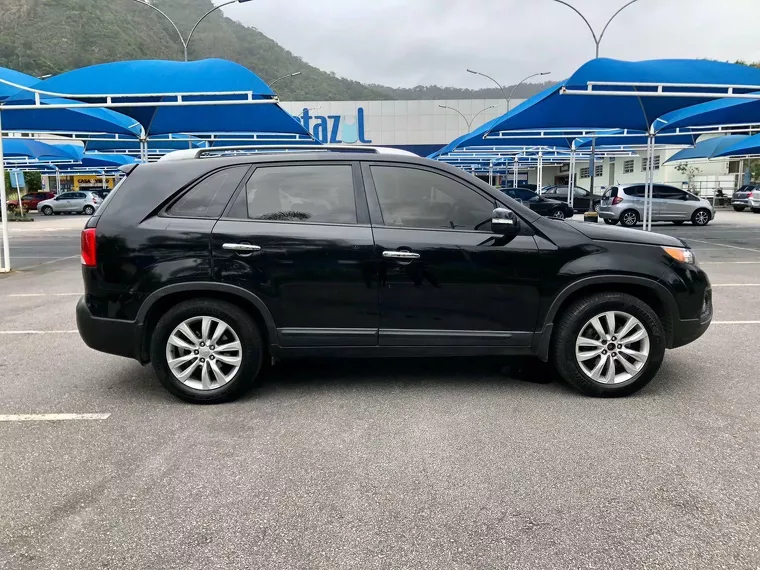 KIA Sorento Preto 11