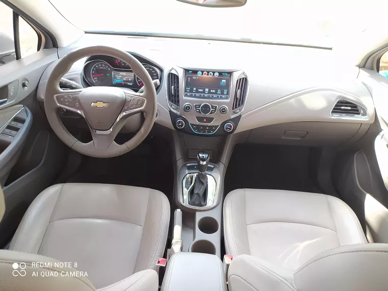 Chevrolet Cruze Branco 15