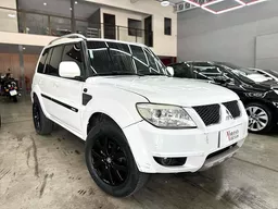 Mitsubishi Pajero TR4