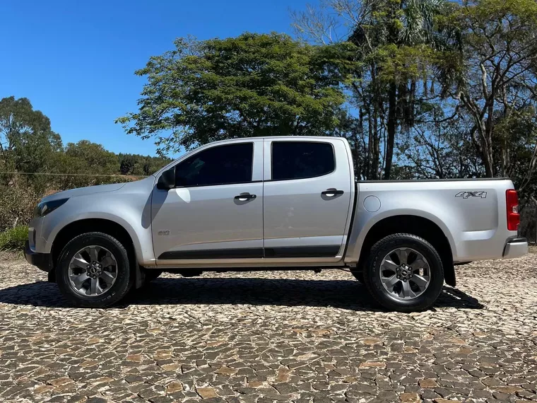 Chevrolet S10 Prata 4