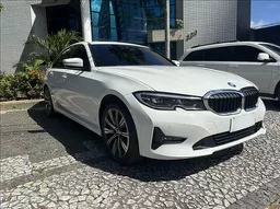 BMW 320i