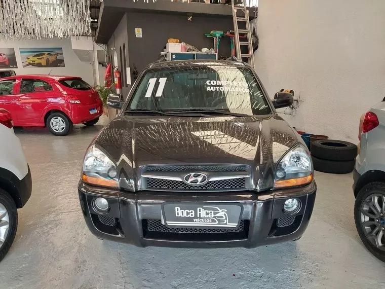 Hyundai Tucson Preto 8