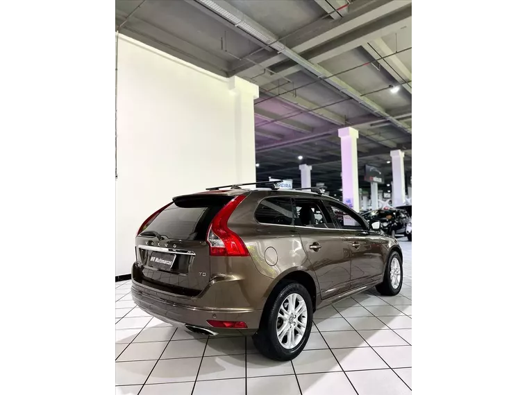 Volvo XC60 Marrom 3