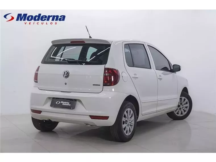 Volkswagen Fox Branco 13