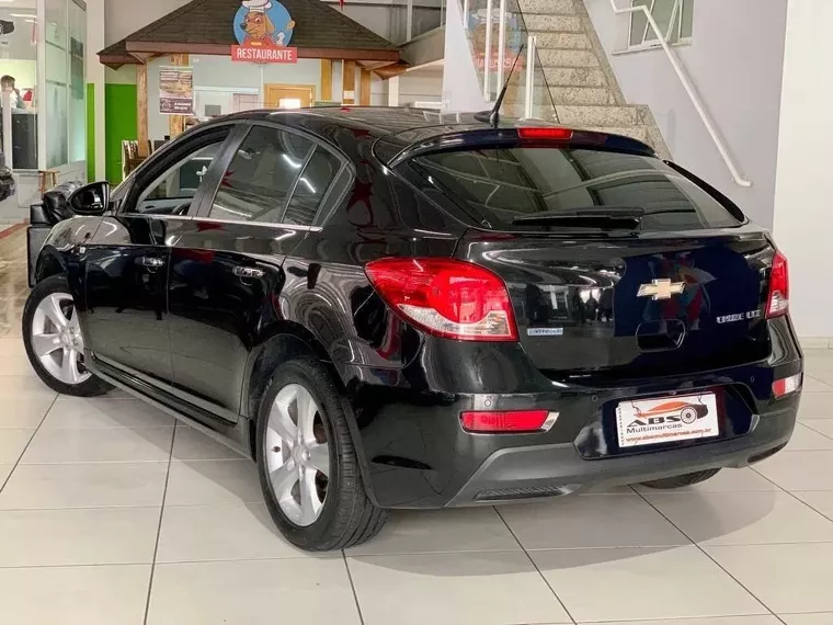 Chevrolet Cruze Preto 9