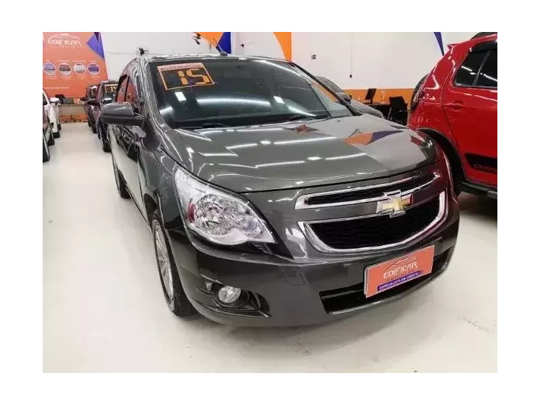 Chevrolet Cobalt Cinza 8