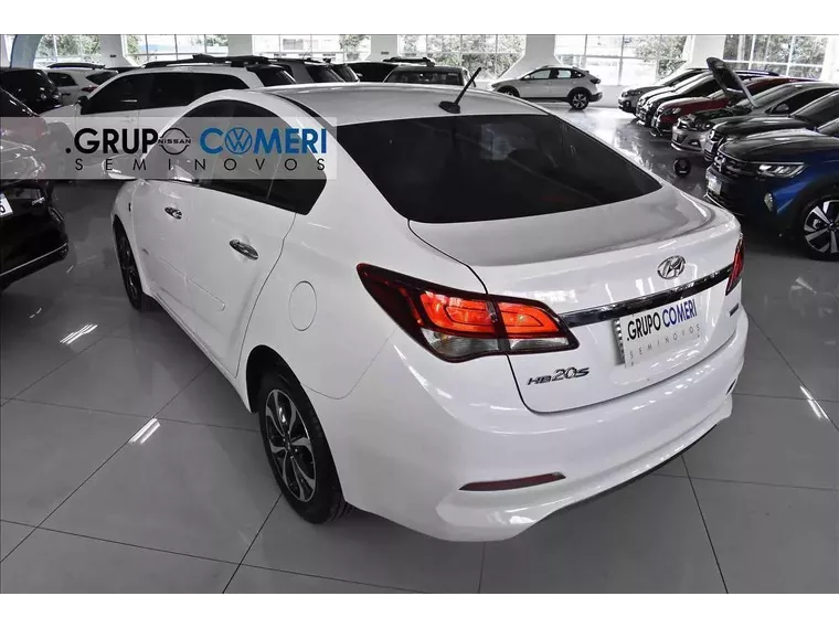 Hyundai HB20S Branco 15