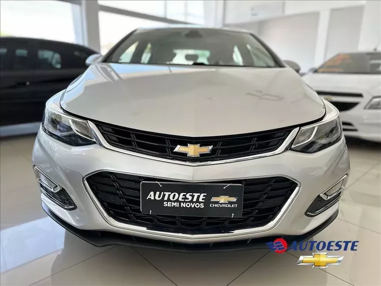 Chevrolet Cruze Prata 1