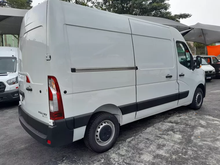 Renault Master Branco 5