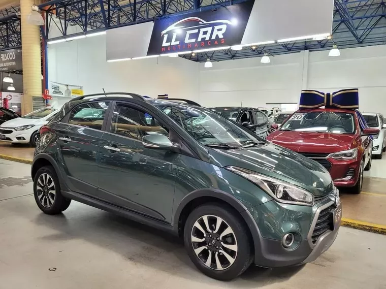 Hyundai HB20X Verde 2