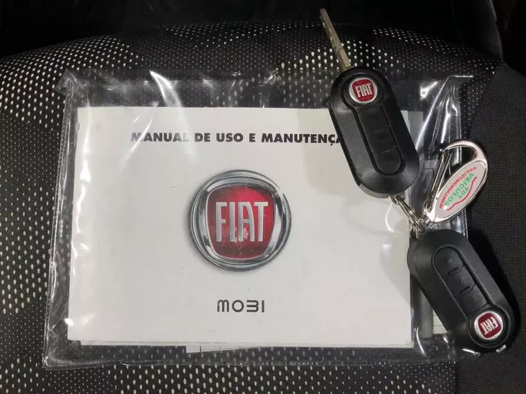 Fiat Mobi Branco 18