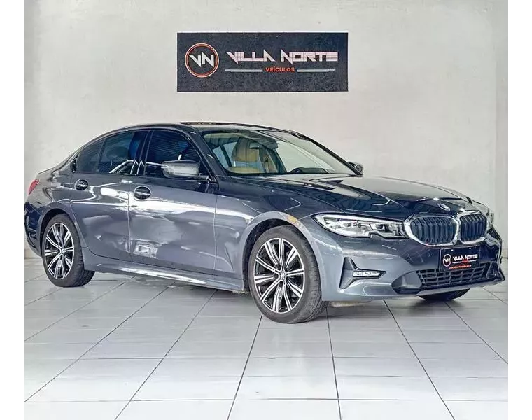 BMW 320i Cinza 11