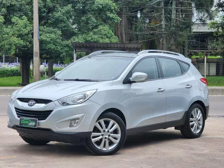 Hyundai IX35 Prata 20