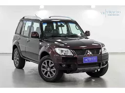 Mitsubishi Pajero TR4