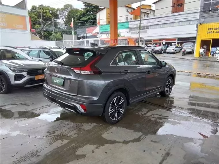 Mitsubishi Eclipse Cross Cinza 10