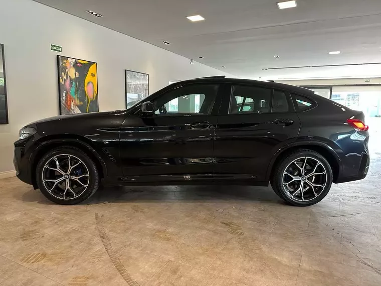 BMW X4 Preto 16