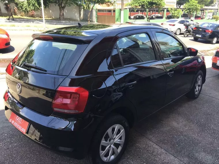 Volkswagen Gol Preto 25