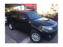 Toyota Hilux SW4