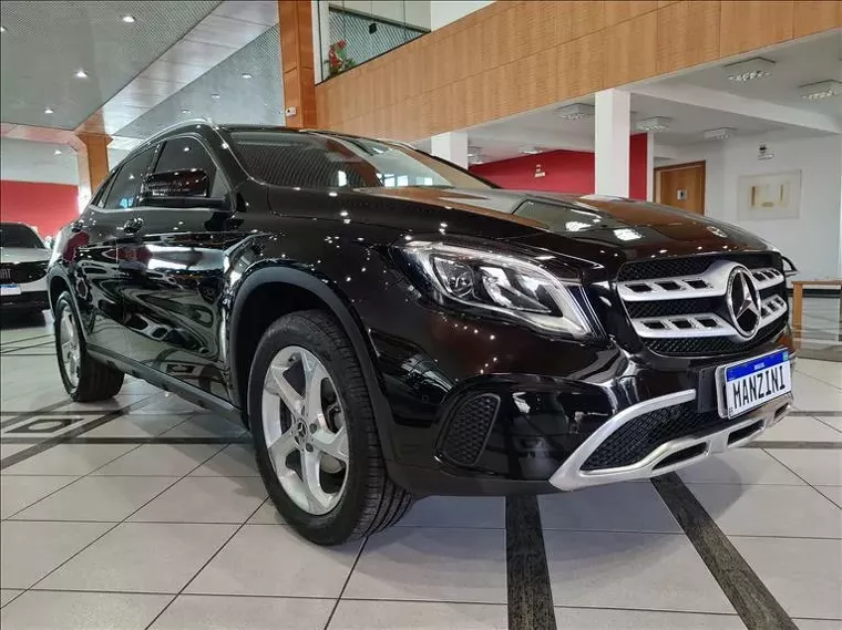 Mercedes-benz GLA 200 Preto 3