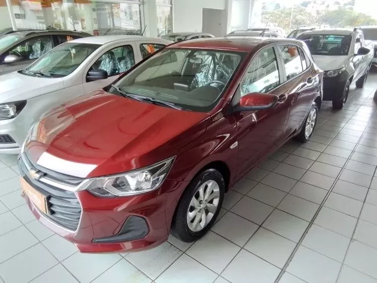 Chevrolet Onix Vermelho 2