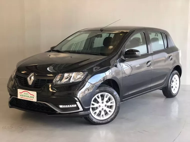 Renault Sandero Preto 20