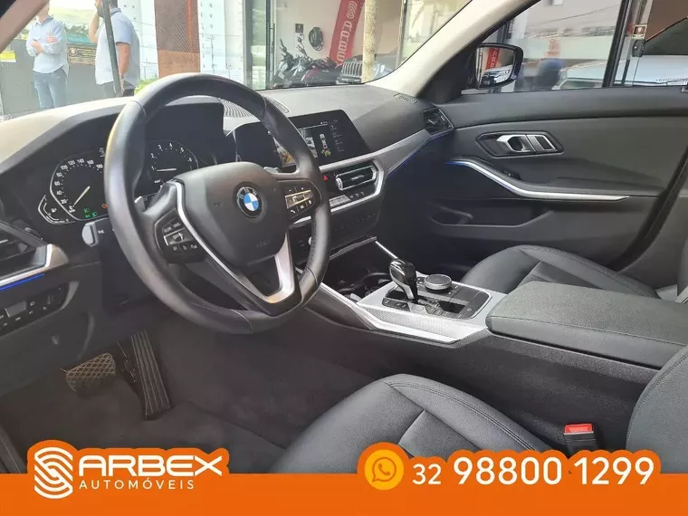 BMW 320i Cinza 1