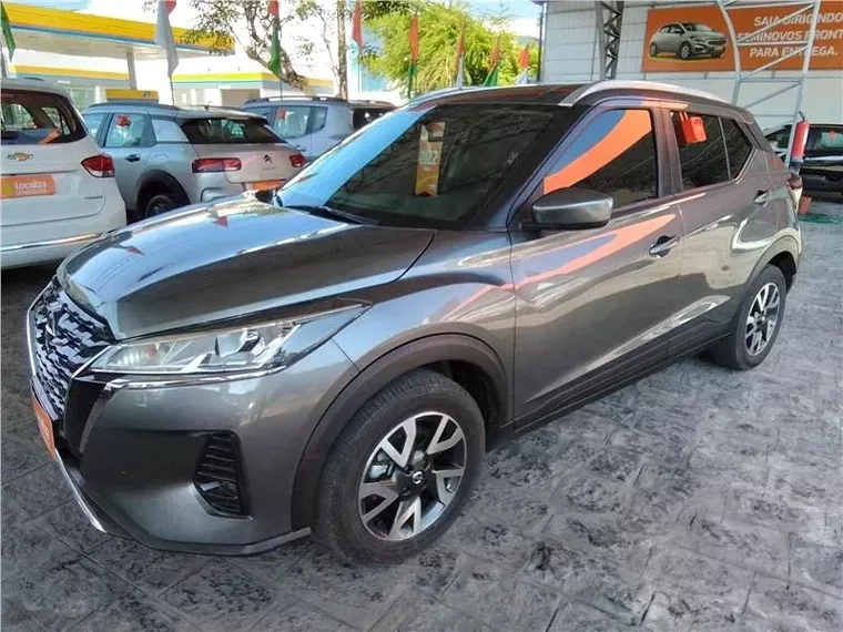 Nissan Kicks Cinza 1