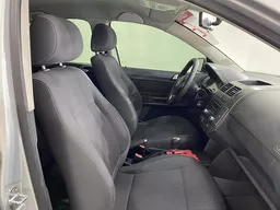 Volkswagen Polo Sedan