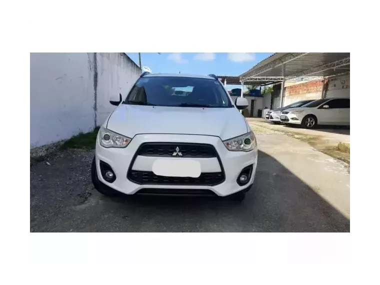 Mitsubishi ASX Branco 7