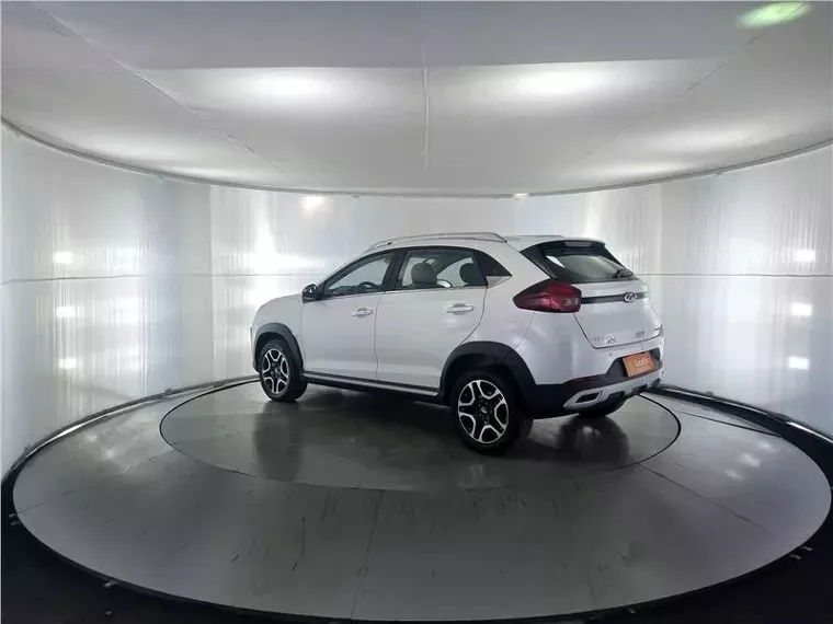 Chery Tiggo 3X Branco 14