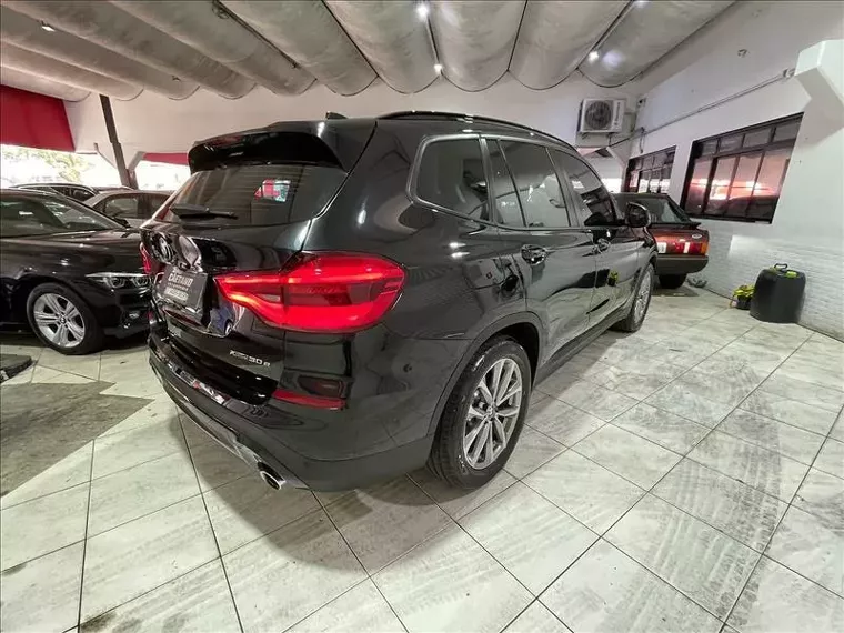 BMW X3 Preto 4