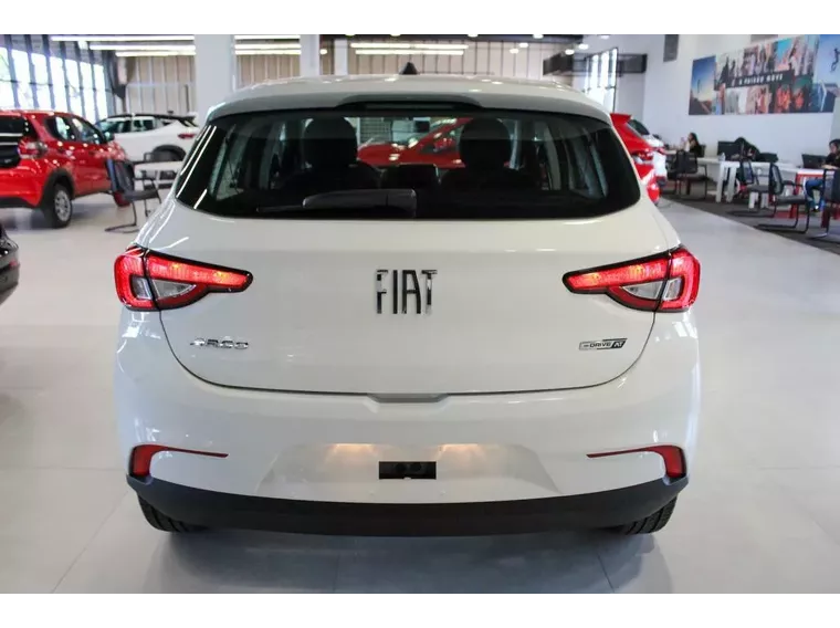 Fiat Argo Branco 1