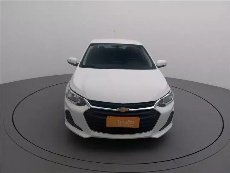 Chevrolet Onix Branco 15