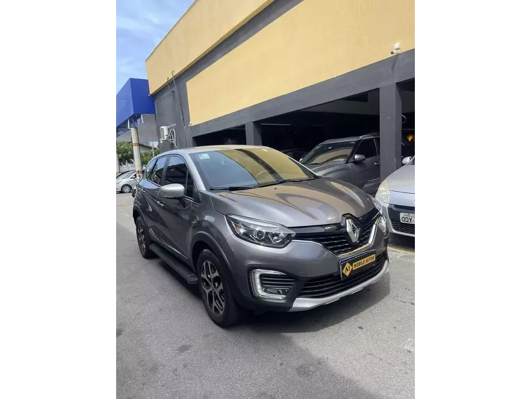 Renault Captur Cinza 4