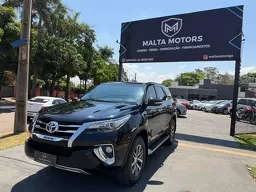 Toyota Hilux SW4