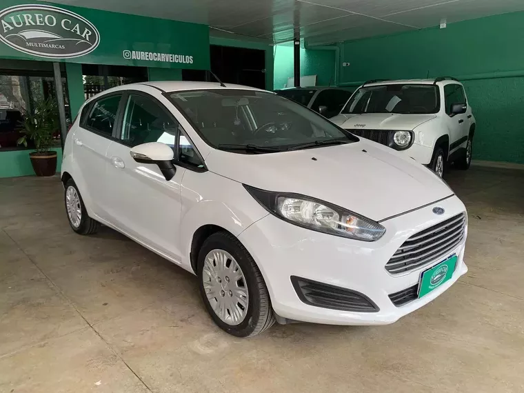 Ford Fiesta Branco 7