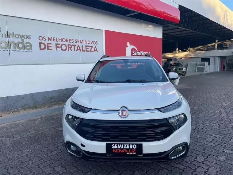 Fiat Toro Branco 4