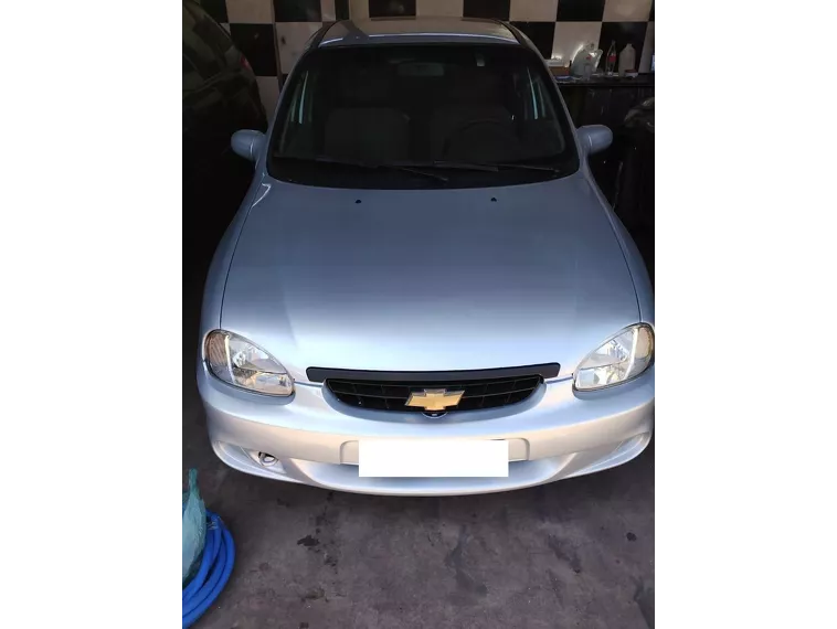 Chevrolet Corsa Prata 14