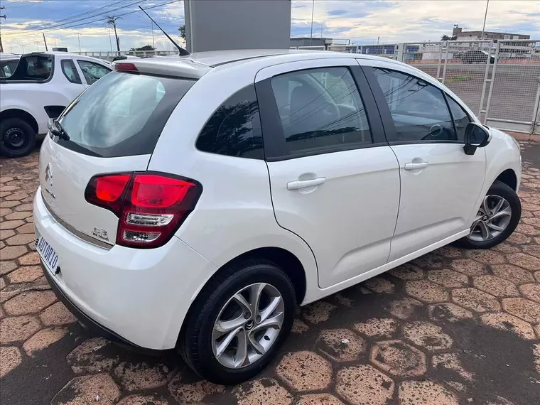 Citroën C3 Branco 8